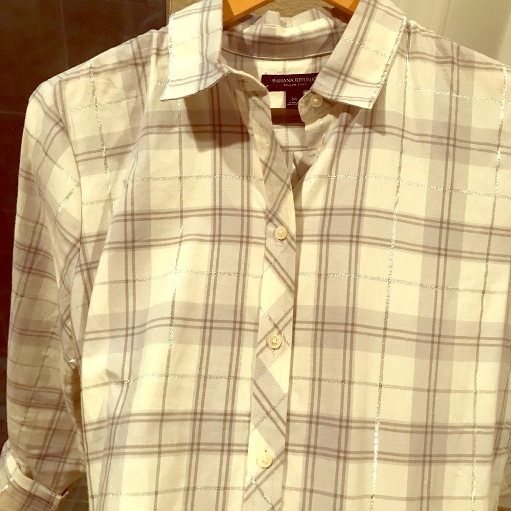 Banana Republic plaid metallic button up shirt